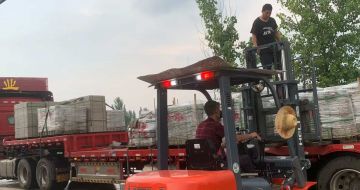 韶关 黄金麻冰裂纹，地铺石装车