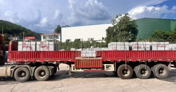 韶关 芝麻灰花岗岩地铺石出货日常