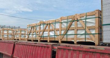 韶关 芝麻白花岗岩地铺石出口专车-泰国游