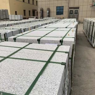 韶关 白麻花岗岩5.0公分荔枝面地铺石