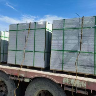 韶关 芝麻白花岗岩地铺石装车日常