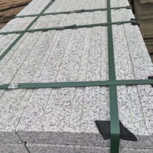 韶关 白麻花岗岩直行盲道石，盲条，地铺石