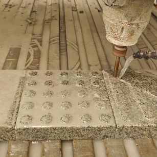 韶关 芝麻白花岗岩石材盲人石、盲道石、盲点石