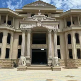 韶关 黄金麻别墅外墙干挂，大柱，大象，蘑菇石，雕花板