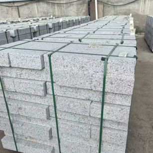 韶关 白麻花岗岩路沿石，弧形路沿石，道牙石，马路牙子，界石，路缘石，平沿石，直岩石，平缘石等