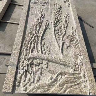 韶关 黄金麻雕刻板浮雕迎客松