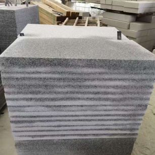 韶关 芝麻白5公分火烧地铺成品，900*400，规格可定制