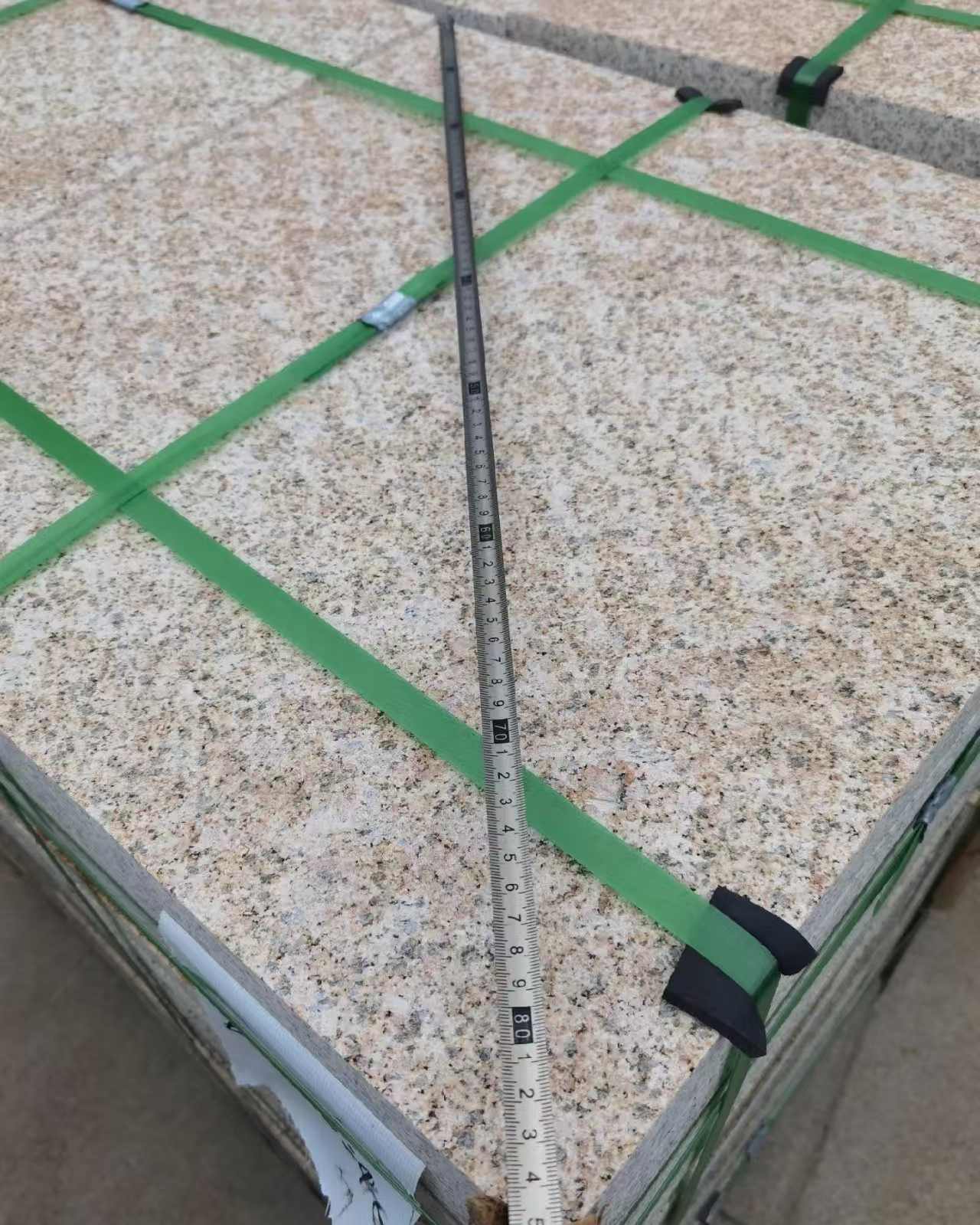 韶关 黄金麻火烧面地铺石