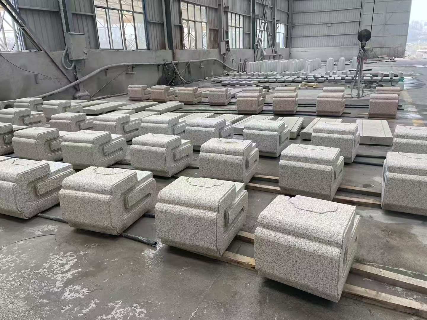 韶关 白麻花岗岩异形加工-石凳，坐凳