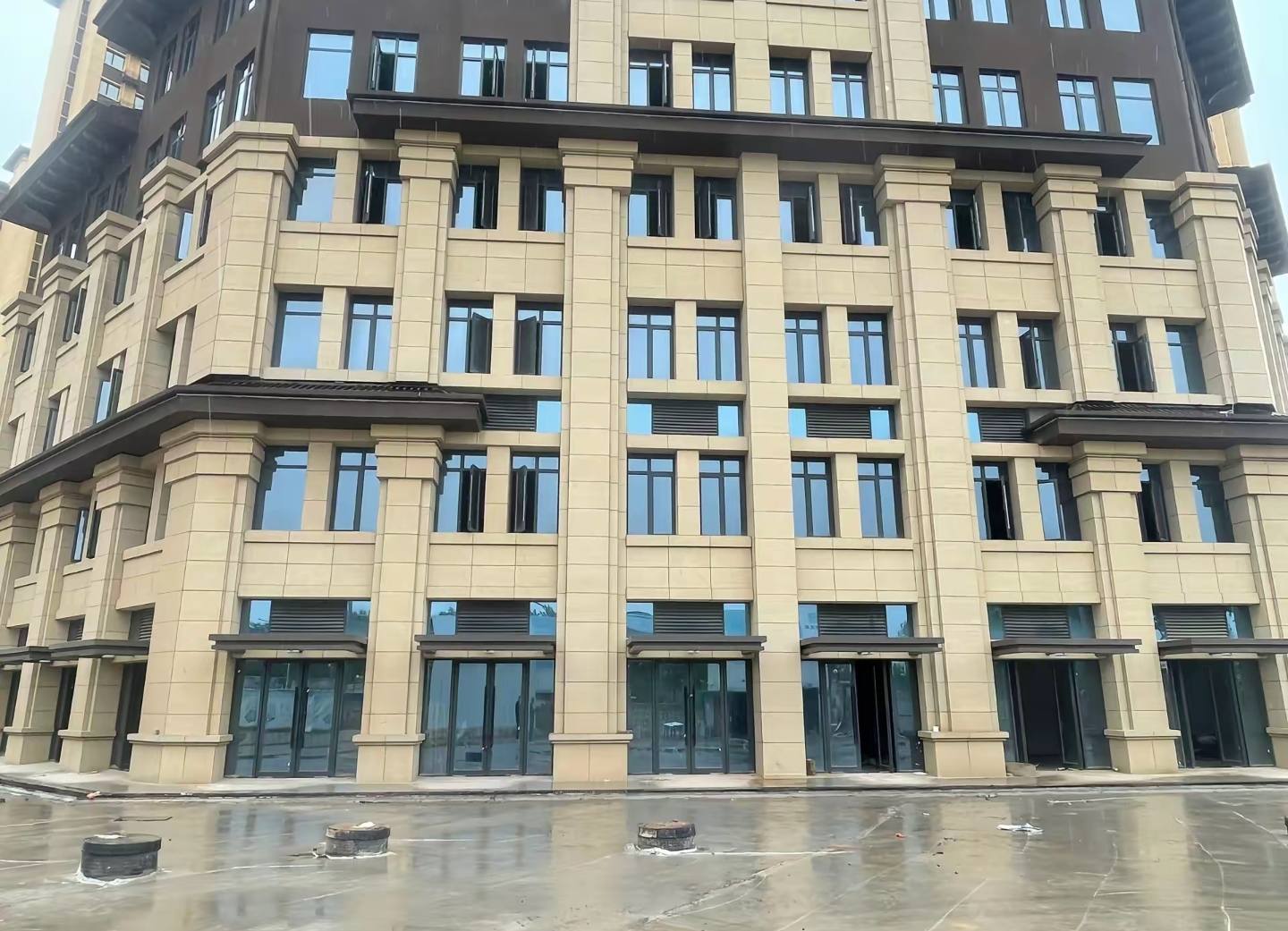 韶关 黄金麻花岗岩荔枝面小区外墙干挂