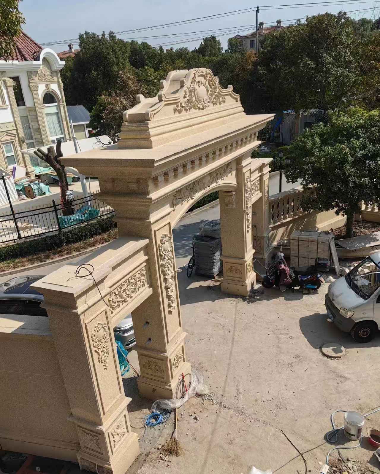 韶关 黄金麻荔枝面花岗岩别墅门楼