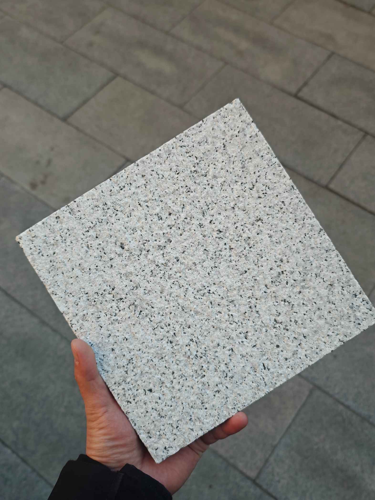 韶关 白麻荔枝面花岗岩石材