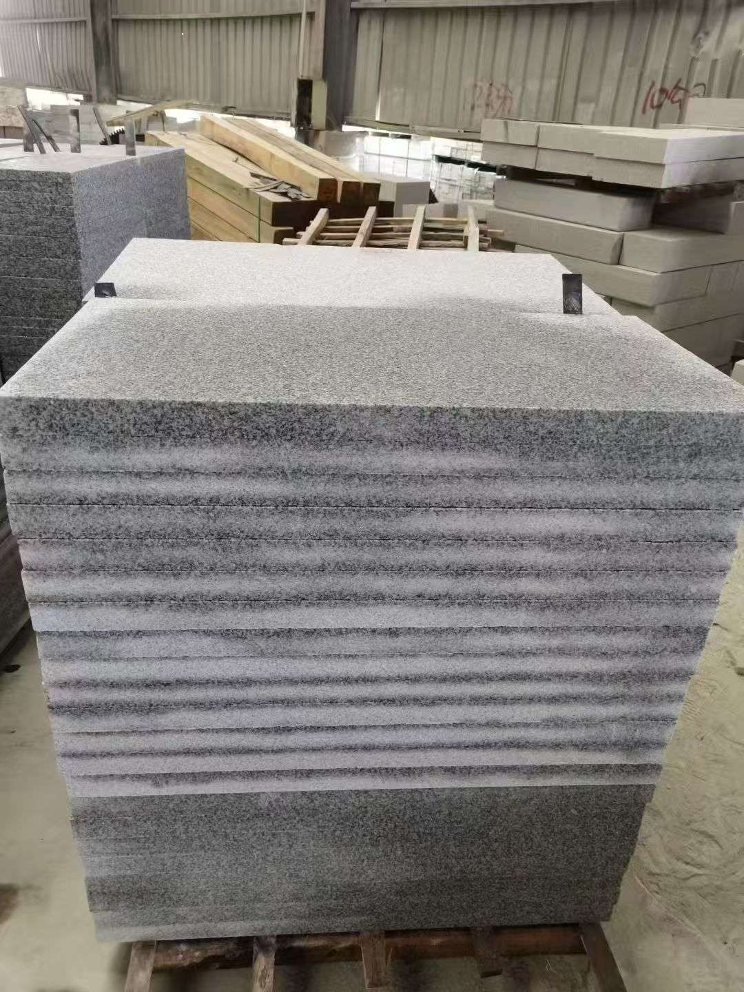 韶关 芝麻白5公分火烧地铺成品，900*400，规格可定制