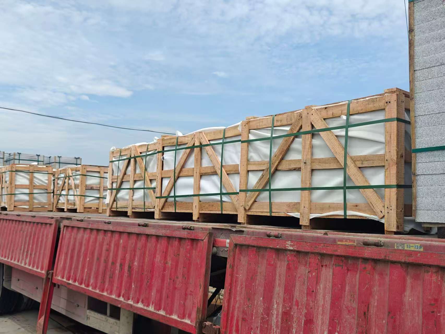 韶关 芝麻白花岗岩地铺石出口专车-泰国游