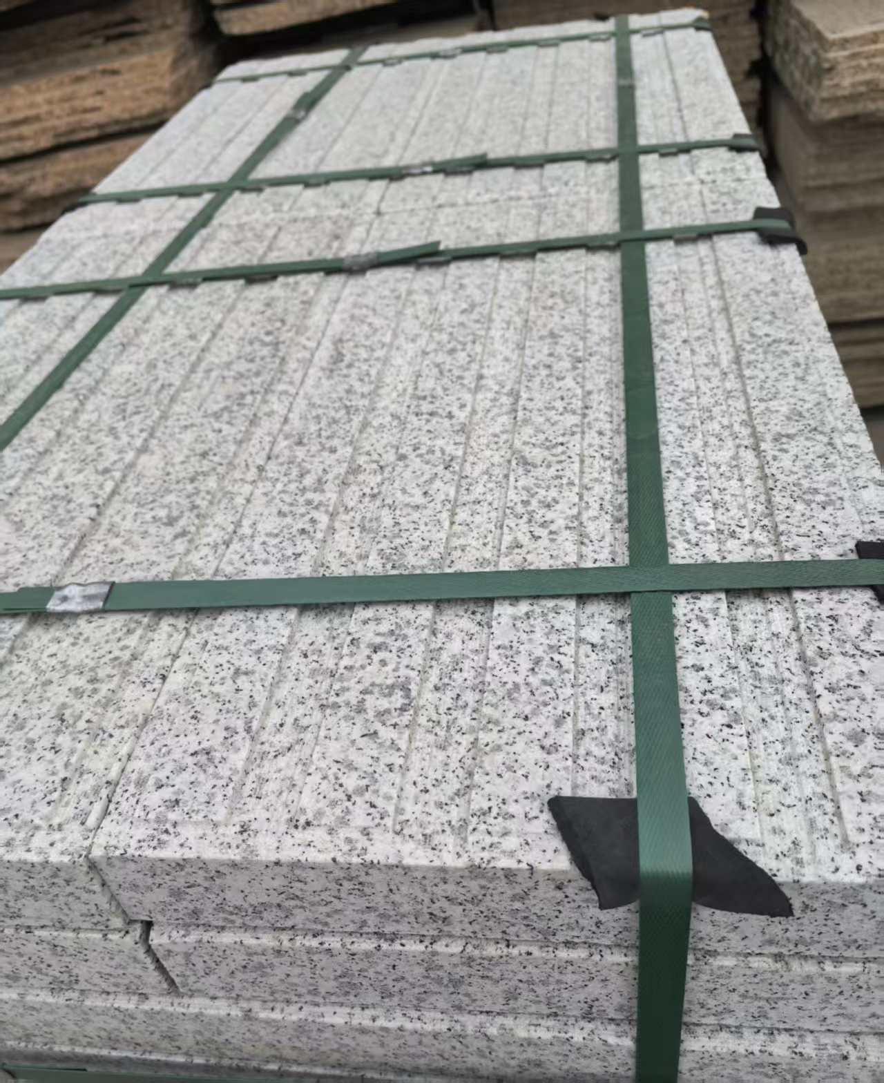 韶关 白麻花岗岩直行盲道石，盲条，地铺石